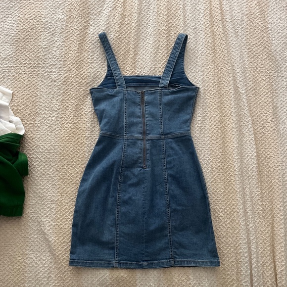 Denim mini dress - Picture 2 of 4